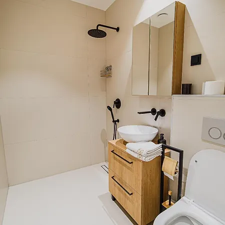 Appartement Slavec With Free Onsite Parking *