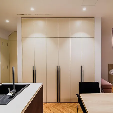 Appartement Slavec With Free Onsite Parking