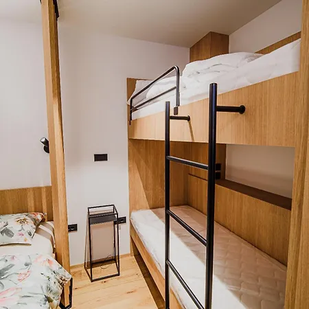 Apartamento Slavec With Free Onsite Parking *