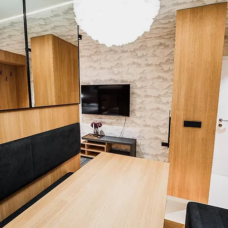Apartmán Slavec With Free Onsite Parking *