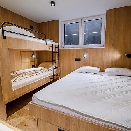 Slavec With Free Onsite Parking Appartement *