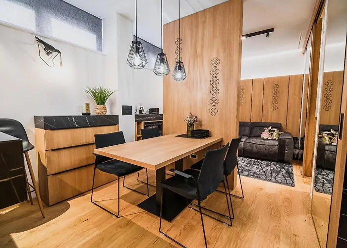 Slavec With Free Onsite Parking شقة كْرانْيِسكا غورا